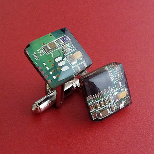 Spinki do mankietów elektroniczne zielone Scradeus