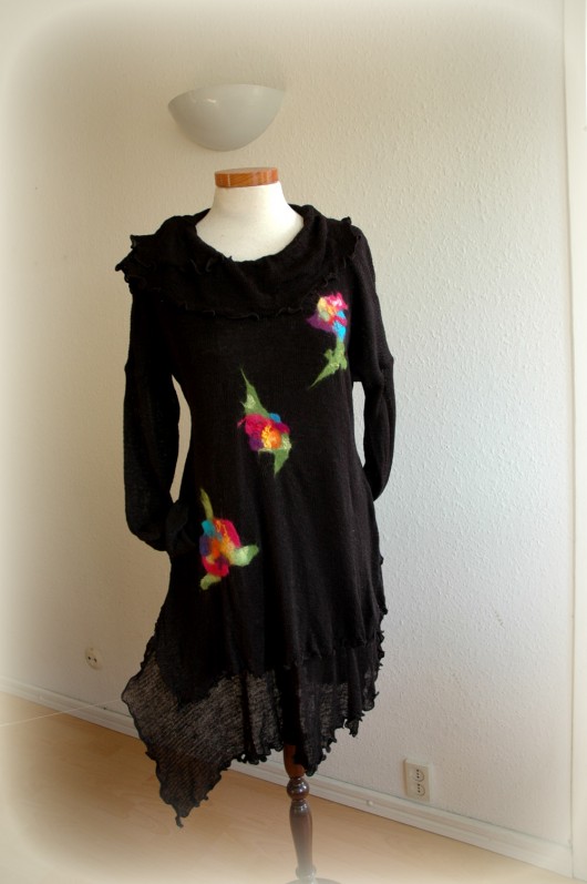 Black tunic malowane lnem