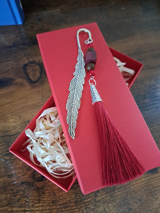 zakładki do książek Metalowa zakładka do książki z chwostem (w pudełku)