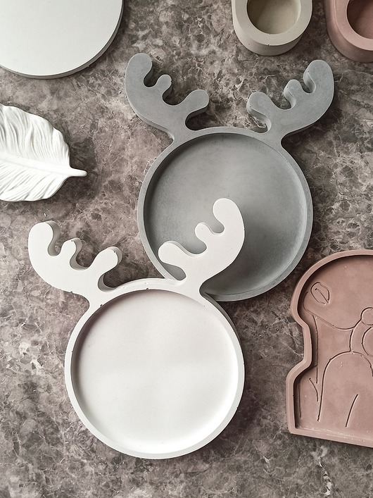 dekoracje świąteczne Świąteczna Minimalistyczna podstawka Renifer z betonu- Reindeer