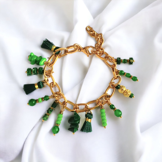 bransoletki - inne UNIKAT : bransoletka ZIELEŃ : 14 charmsów