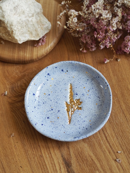 pojemniki na biżuterię Spodek na biżuterię lub palo santo