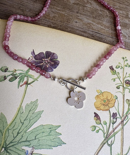 wisiory Anemone pink  - Naszyjnik- Kolekcja 70's vibe