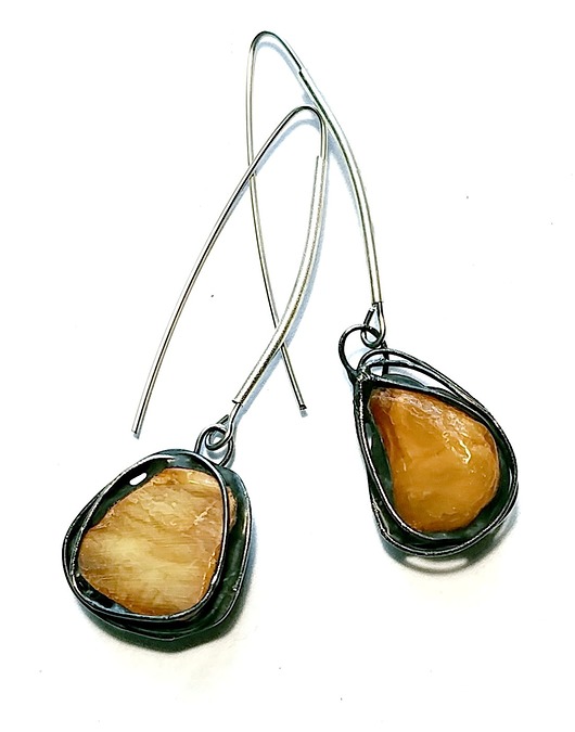 Bursztyn oprawiony. Kolczykowe unikaty handmade Galeria Limart