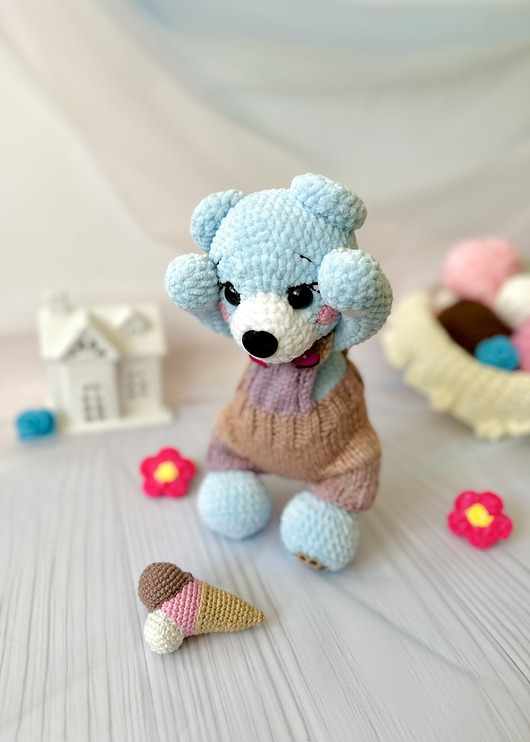 misie i maskotki Miś w spodenkach - lody gratis