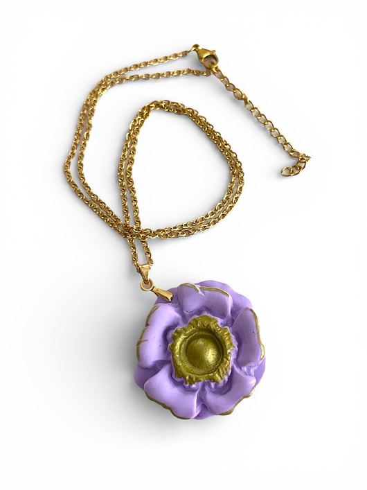 wisiory Łańcuszek z wisiorkiem kwiatowe fantazje z gliny polimerowej