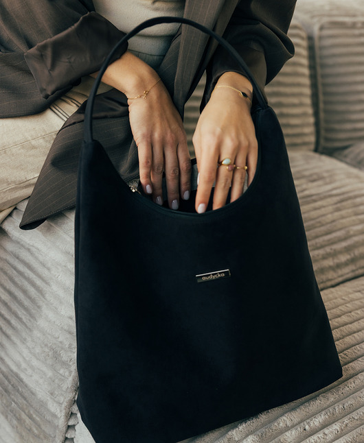 torby na ramię Torba HOBO z czarnego nubuku tapicerskiego