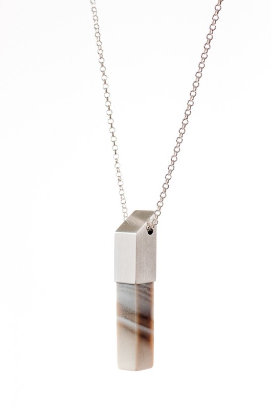 2 wisiorki z kolekcji EDGY zamowienie specjalne Daria Siwiak Jewellery