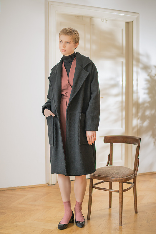 Płaszcz Black wool coat A2