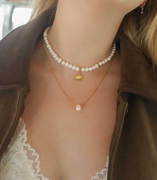 chokery Białe perły