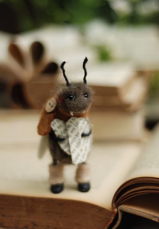 Mol Książkowy-mini BoboLobo Handicraft