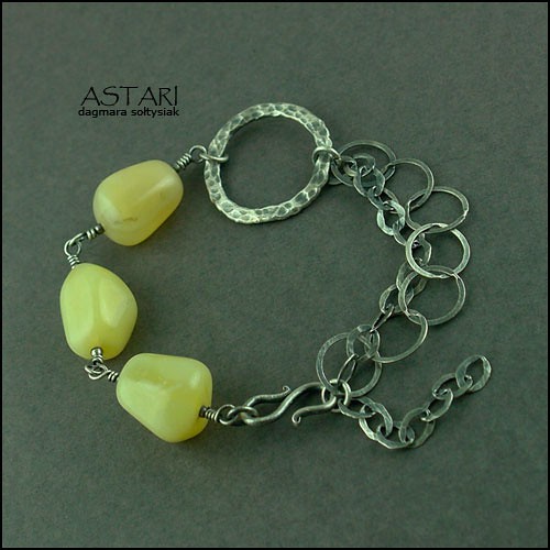 CYTRYN W ASYMETRII Astari