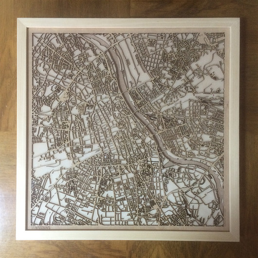 Ozdoby na ścianę CityWood - Drewniana Mapa Warszawa 45x45cm