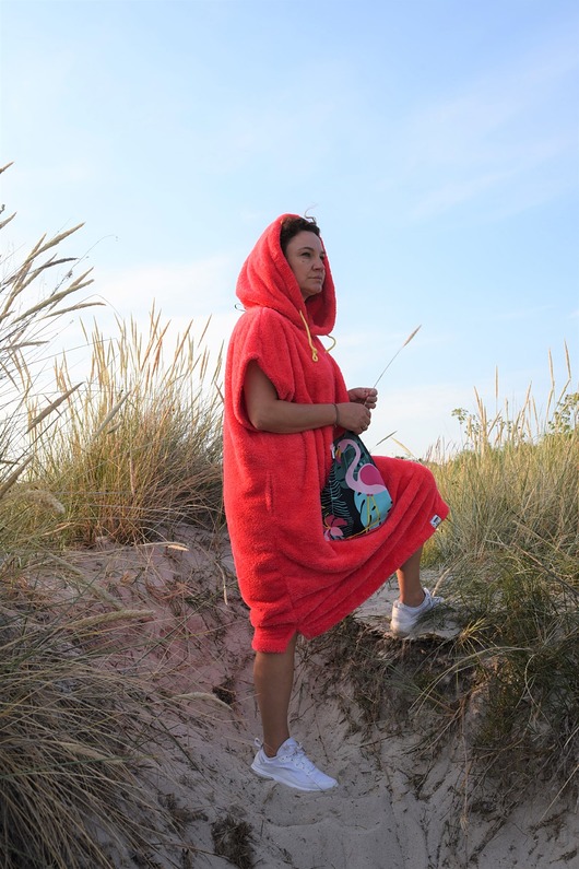 SurfPoncho HugMe made by 7084 HugMe