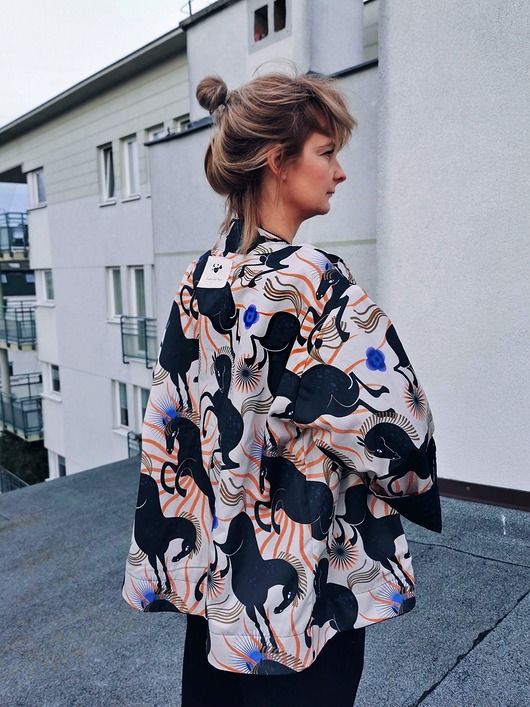 Kimono "Horses" Zwei frauen
