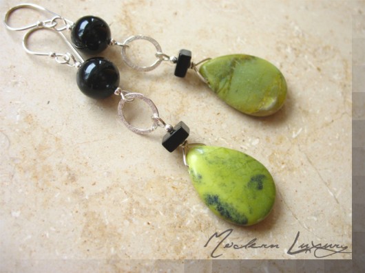 MODERN LUXURY - Green Tears Little Dreamer