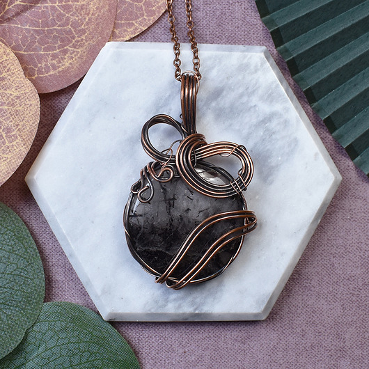 wisiory Miedziany wisiorek wire wrapping z kwarcem z rutylem #209