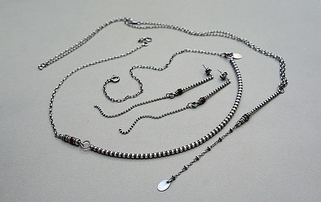 srebrne naszyjniki Kulkowa obręcz  kolia