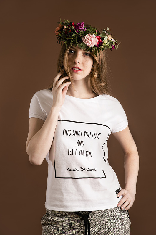 t-shirt damskie Koszulka z cytatem, Bukowski, "Find ..."
