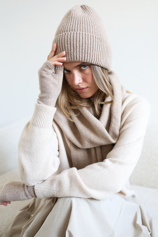 czapki damskie Czapka Merino & cashmere beżowa