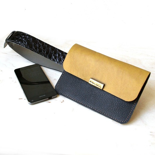 BELTBAG mango i czerń etui na telefon PAWDECO
