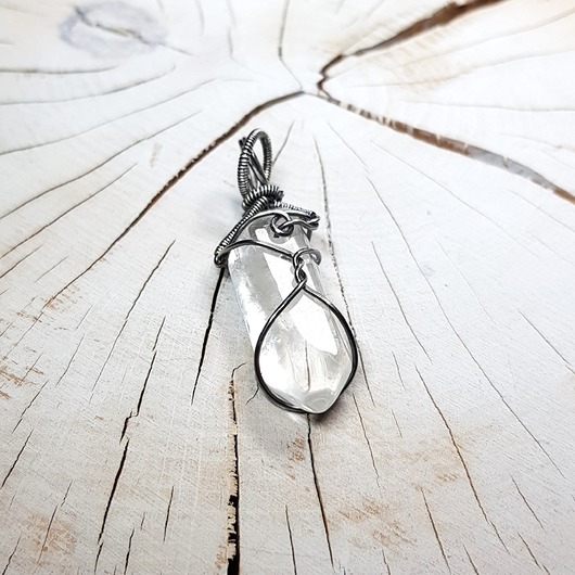 wisiory Kryształ górski S220