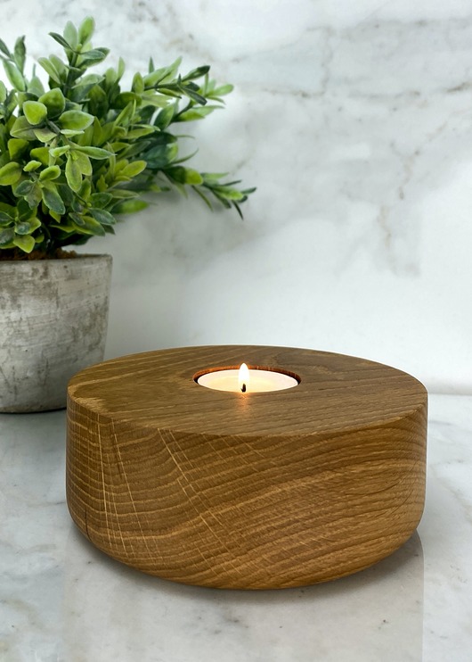 świeczniki i świece Duży świecznik dębowy na tealight
