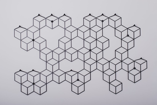 Wieszak ścienny STIGA XL czarny Polyhedra