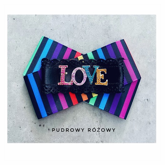 broszki Brosza z Kolekcji LOVE is LOVE