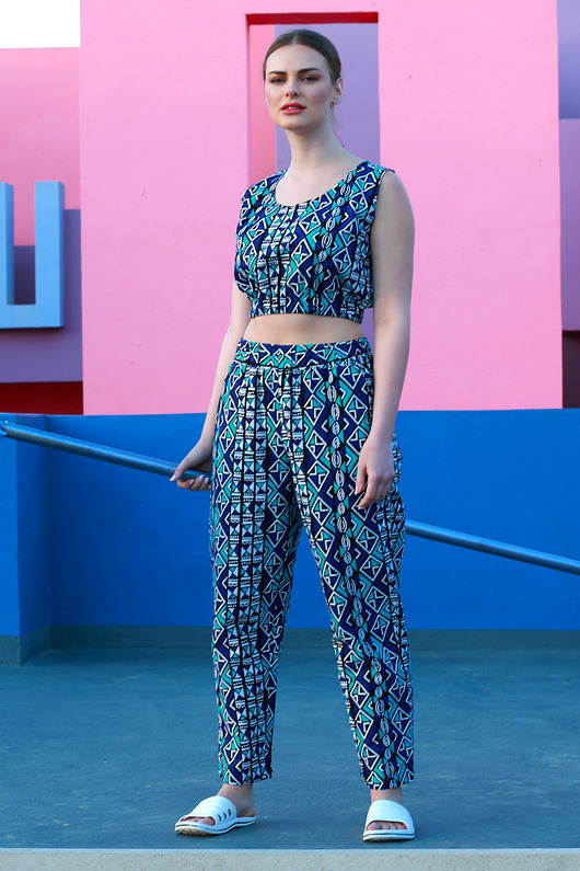 komplety damskie Zestaw crop top i spodnie Blue Cape Town