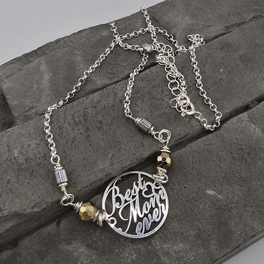 srebrne naszyjniki Naszyjnik na Dzień Matki - Best Mom