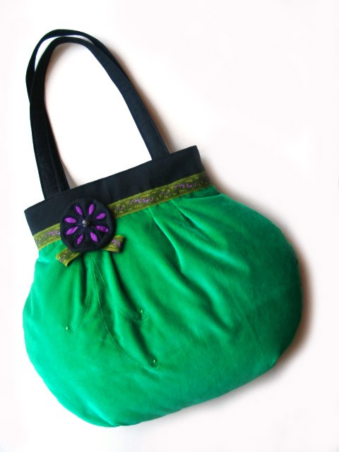 Borba - Rozeta na aksamicie borba design