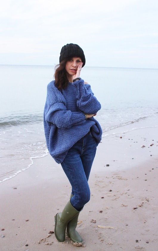 swetry damskie Sweter handmade oversize blue z wełną
