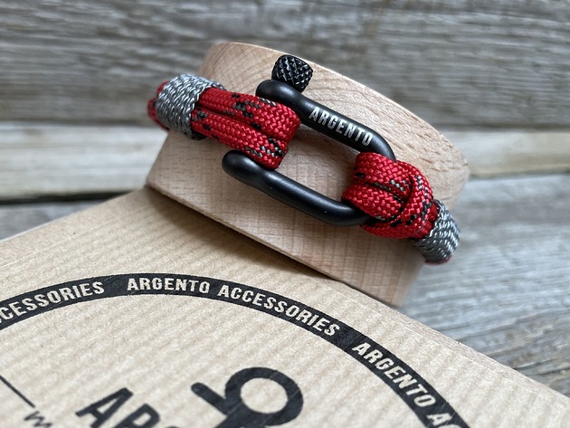 biżuteria męska Bransoletka szekla męska paracord  Argento