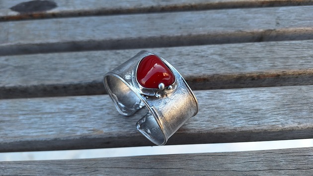 bransoletki wire wrapping Winna czerwień -  bransoletka regulowana