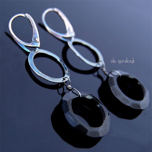 CRYSTALS - onyx cosmic ola