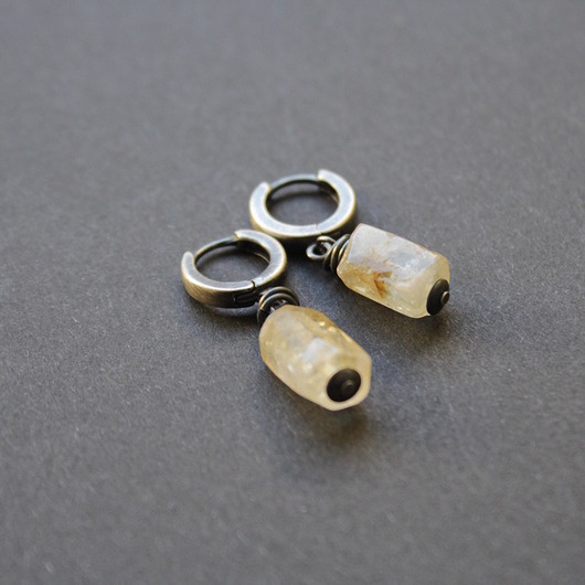 kolczyki z kamieniami Kolczyki szampański cytryn