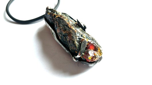 Skarb z Sumatry vol.2 - wisiorek po drugiej stronie lustra