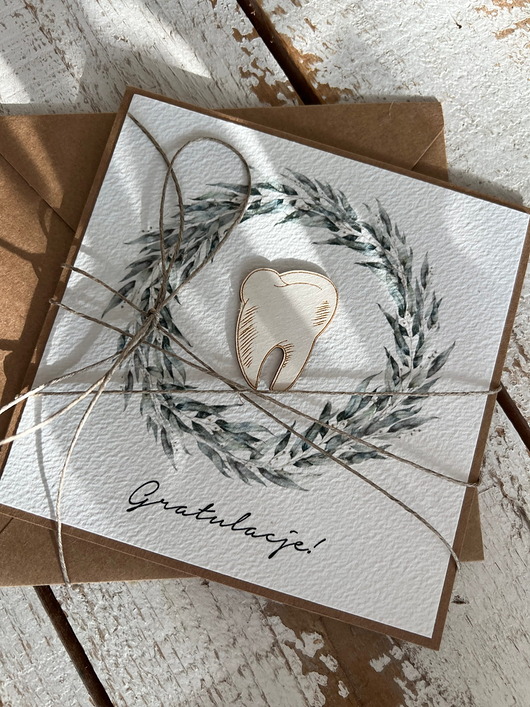 kartki scrapbooking Ręcznie robiona kartka gratulacje z okazji uzyskania absolutorium obrony prac