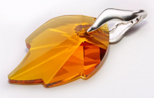 Złoty Liść kryształ Swarovski - w pudełeczku mellody
