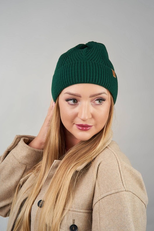 czapki damskie Modna ciepła czapka damska butelkowa zieleń zimowa wywijana