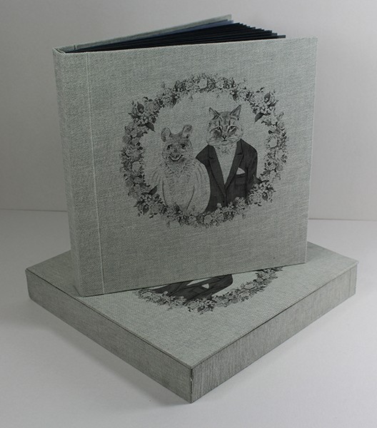 ALBUM "True LOVE" z pudłem  papier LAB