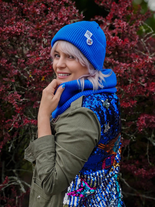 czapki damskie Czapka beanie z bawełny logo kolorowe Niebieski Kobalt