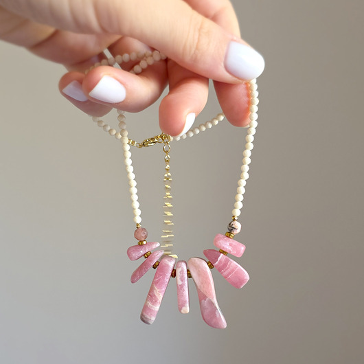 chokery Choker rodochrozyt, kamień rzeczny, hematyt unikat