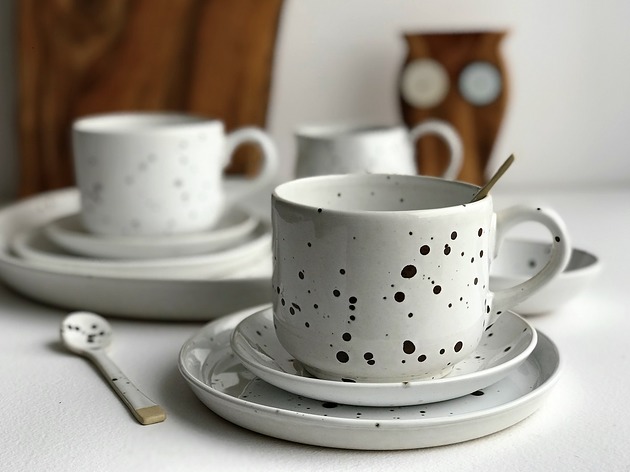 filiżanki Filiżanka ceramiczna ze spodkiem i łyżeczką