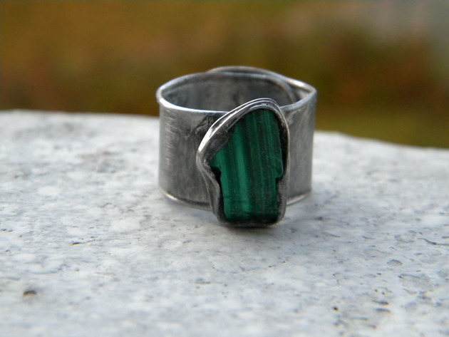 pierścionki - różne Roman Ancient Ring ;) surowy malachit