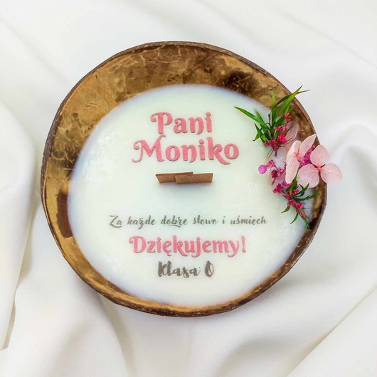 świeczniki i świece Świeca w łupinie kokosa dla Nauczyciela / Personalizacja