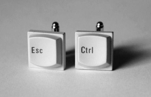 spinki *EscCtrl* ReArte