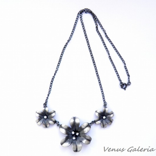 Naszyjnik srebrny Hiacyntowy VENUS GALERIA