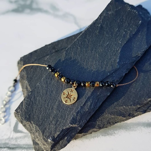Bransoletka Amulet z różą wiatrów shoot the sparrow